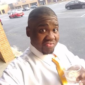 Meet your Posher, Marque